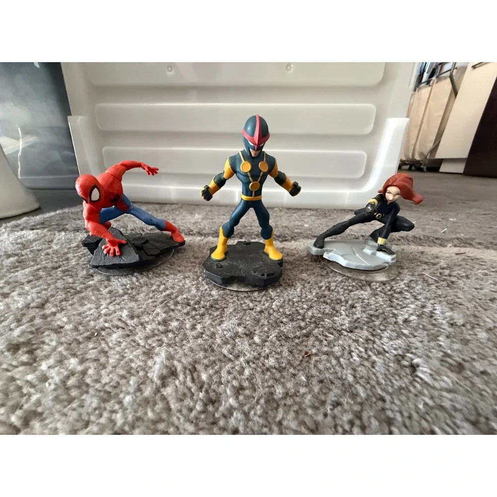 Disney Infinity 2.0 Marvel Super Heroes Figure Lot Spider-Man Nova Black Widow